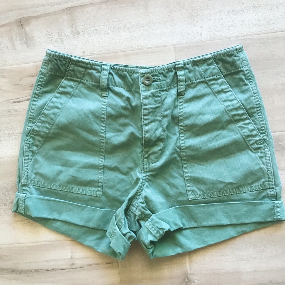 MADEWELL sage green high waisted shorts